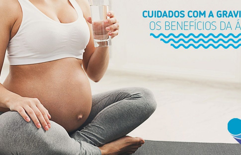 Beber muita agua na gravidez faz mal
